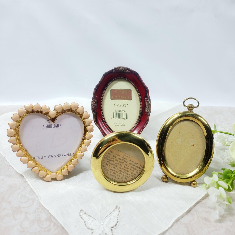 Vintage Small Picture Frames Set of 4, Brass Tabletop Dark Oval Wood Pink Heart